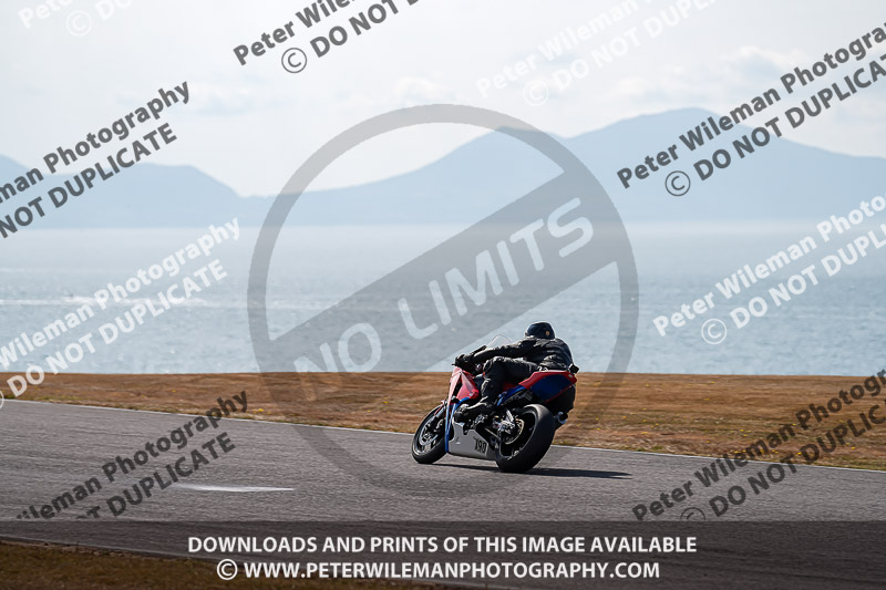 anglesey no limits trackday;anglesey photographs;anglesey trackday photographs;enduro digital images;event digital images;eventdigitalimages;no limits trackdays;peter wileman photography;racing digital images;trac mon;trackday digital images;trackday photos;ty croes